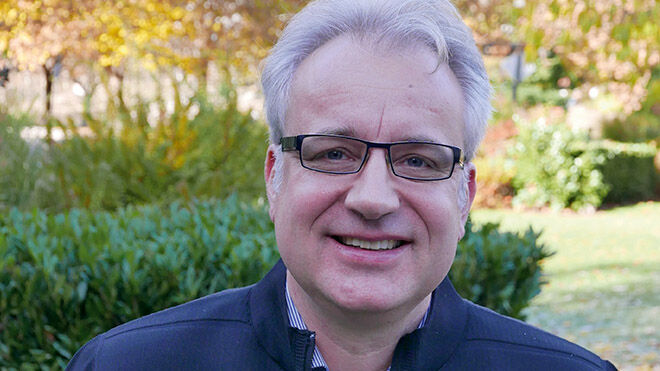 Porträt Prof. Dr. Robert Raußendorf