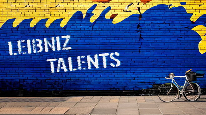 Graffiti "Leibniz Talents" an einer Hauswand